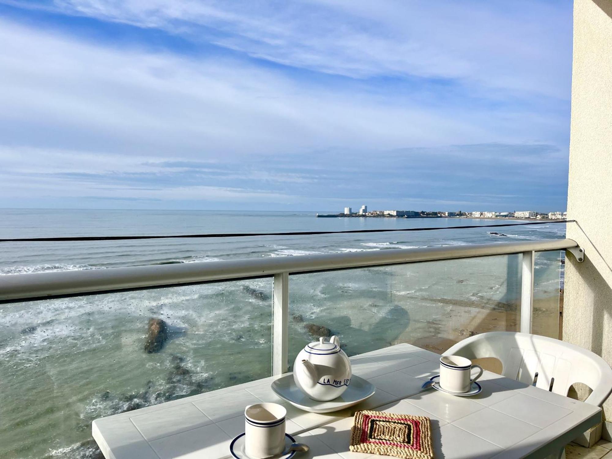 Joli Appartement Avec Vue Imprenable Sur La Baie Des Sables - 4 Pers Les Sables-dʼOlonne Esterno foto